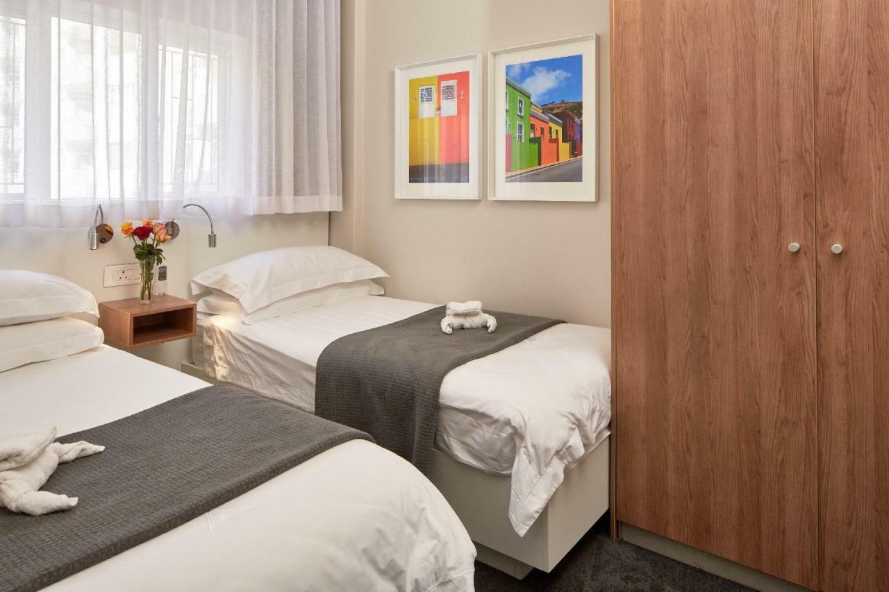 First Group Riviera Suites Кейптаун Екстериор снимка