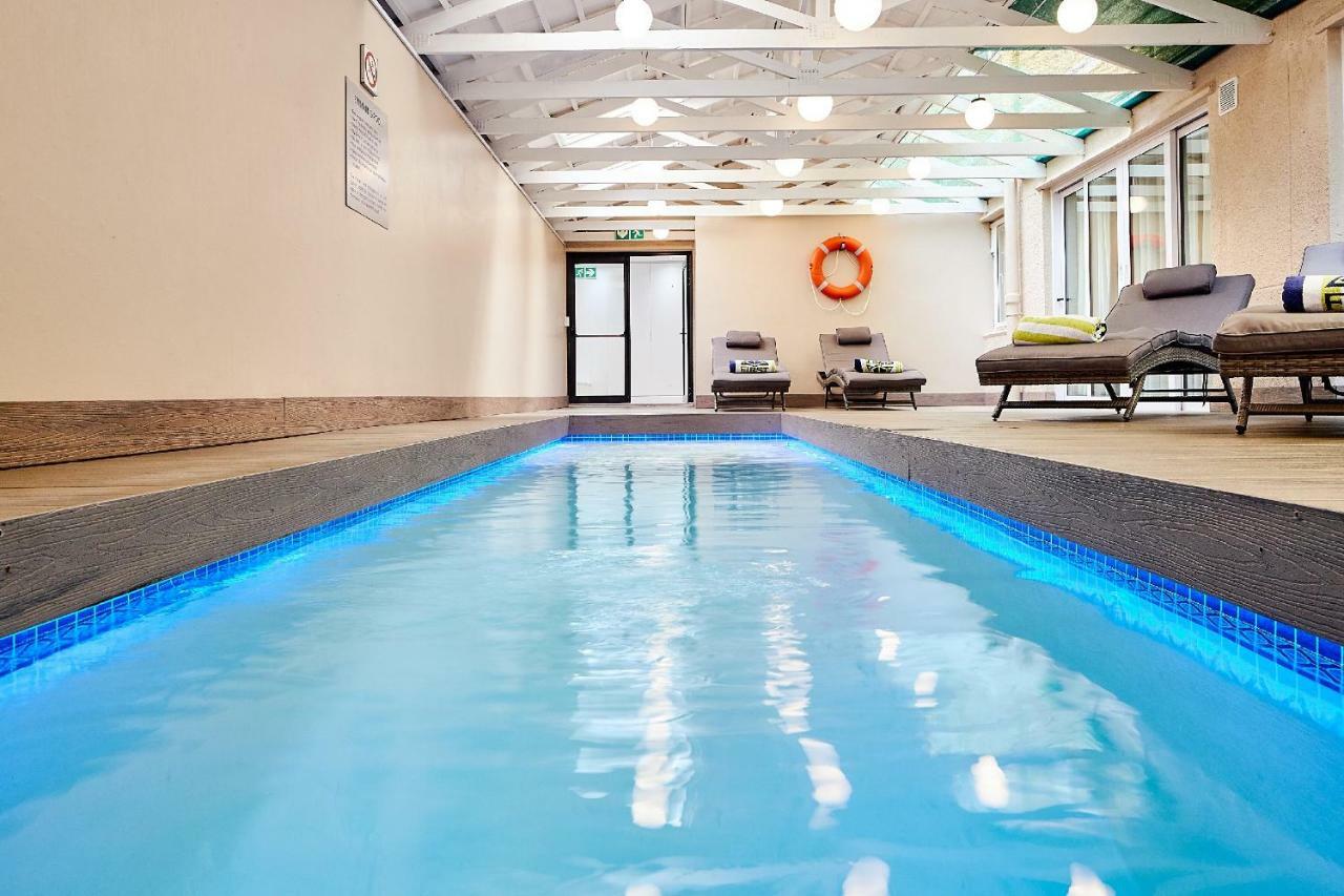 First Group Riviera Suites Кейптаун Екстериор снимка